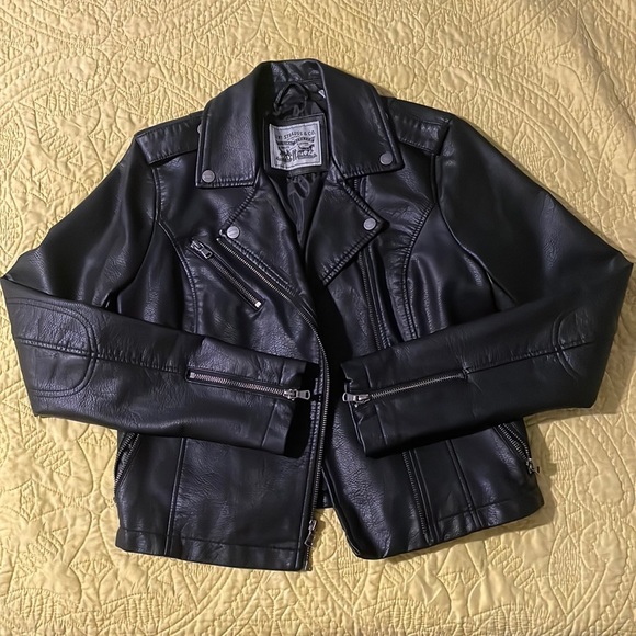 Levi's Jackets & Blazers - Levi’s faux leather jacket
